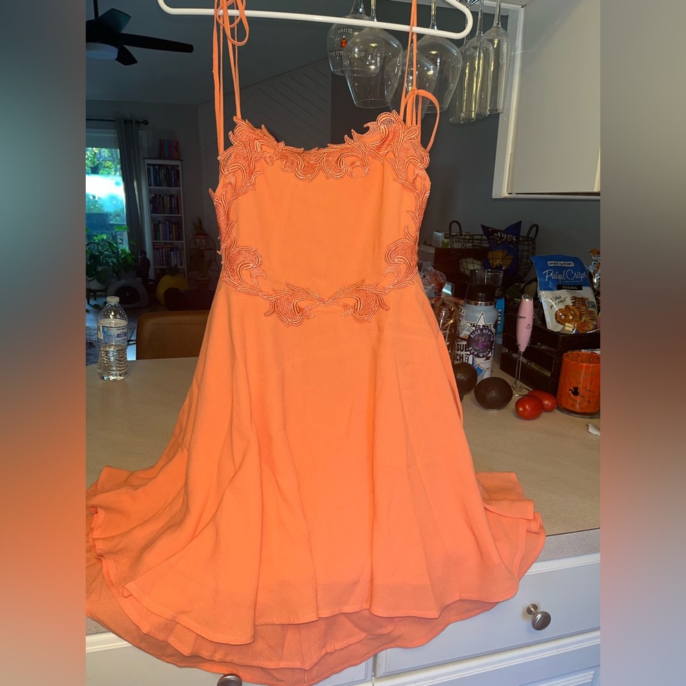 FOR LOVE AND LEMONS FLOWER SCALLOPED OPEN BACK DRESS.